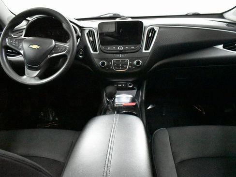 Certified 2024 Chevrolet Malibu LT image 18