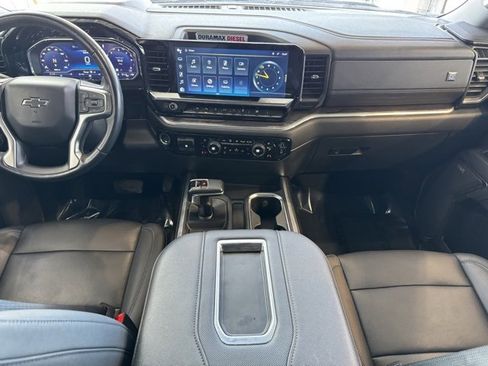 Certified 2022 Chevrolet Silverado 1500 LTZ w/ LTZ Premium Package image 9
