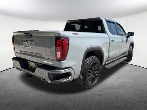 Certified 2024 GMC Sierra 1500 Elevation w/ LPO, Elevation Black Package AWD/4WD image 13
