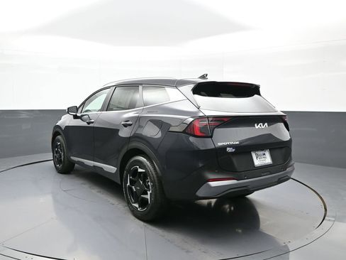 Certified 2026 Kia Sportage EX image 8
