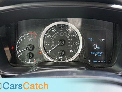 Used 2020 Toyota Corolla LE image 29