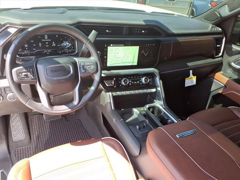 Used 2025 GMC Sierra 2500 Denali Ultimate image 22