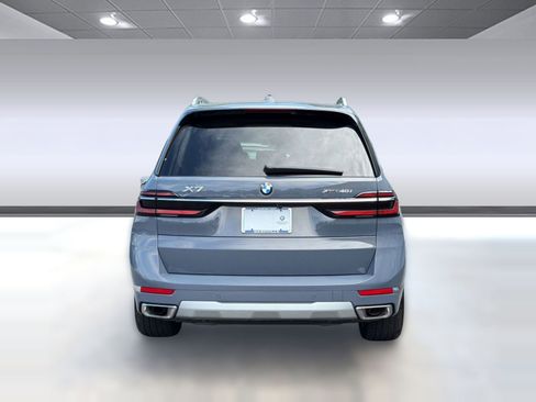 Used 2026 BMW X7 xDrive40i w/ Premium Package AWD/4WD image 10