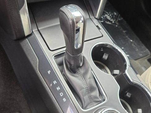 Certified 2018 Ford Explorer Platinum AWD/4WD image 25
