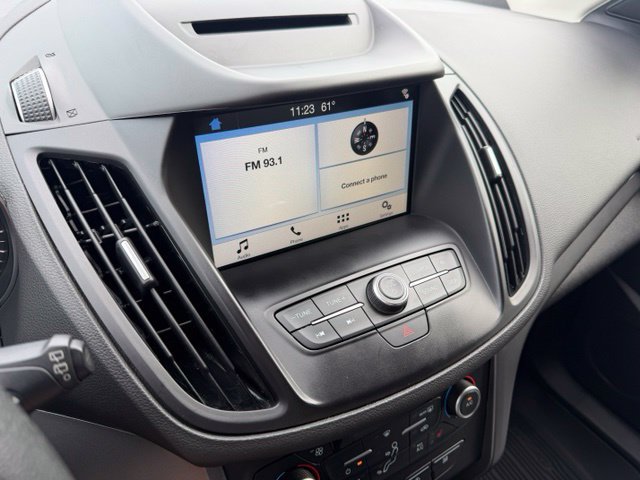 Used 2018 Ford Escape SE w/ SE Sync 3 Package AWD/4WD image 10