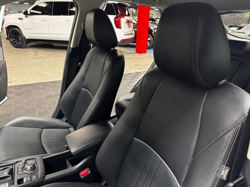 Used 2019 MAZDA CX-3 Touring image 32