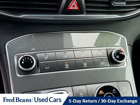 Certified 2022 Hyundai Santa Fe SEL image 17
