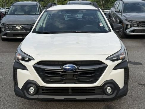 Used 2024 Subaru Outback AWD/4WD image 2