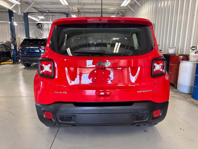 Used 2018 Jeep Renegade Sport w/ Power & Air Group AWD/4WD image 10