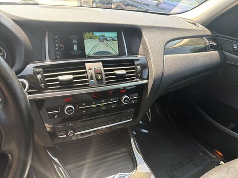 Used 2017 BMW X3 xDrive28i AWD/4WD image 29
