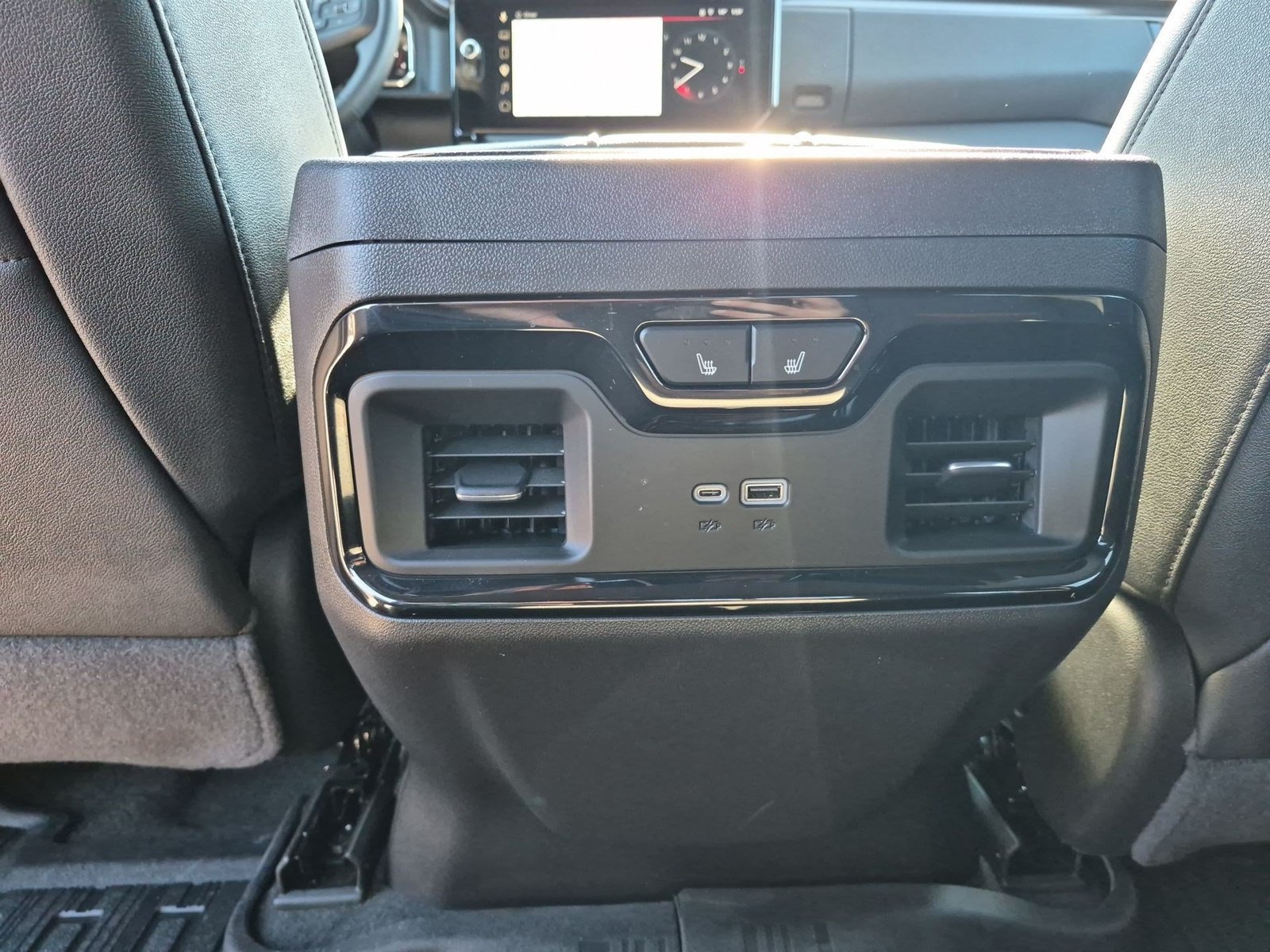 Certified 2026 GMC Sierra 1500 AT4 w/ AT4 Premium Package AWD/4WD image 22