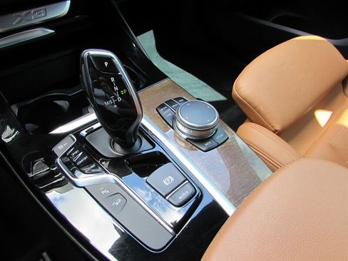 Used 2018 BMW X3 xDrive30i AWD/4WD image 25