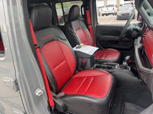 Certified 2023 Jeep Wrangler Unlimited Rubicon 4xe image 19