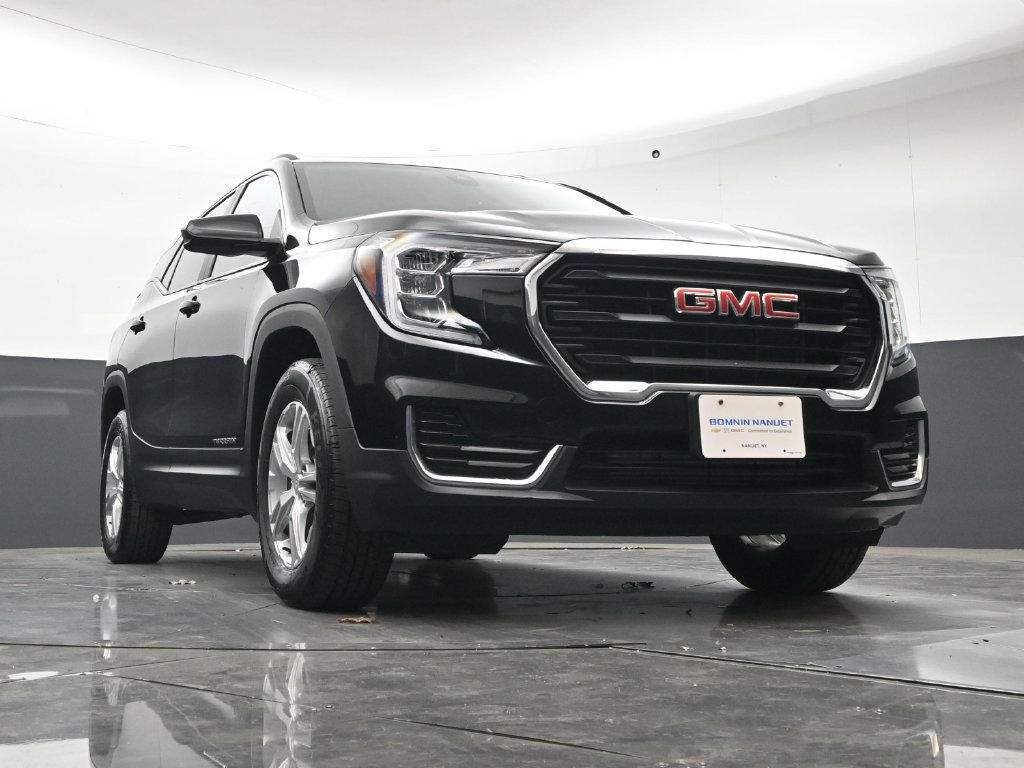 Used 2023 GMC Terrain SLE w/ Driver Convenience Package AWD/4WD image 30