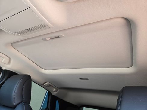 Certified 2025 MAZDA CX-30 AWD 2.5 S w/ Preferred Package image 14