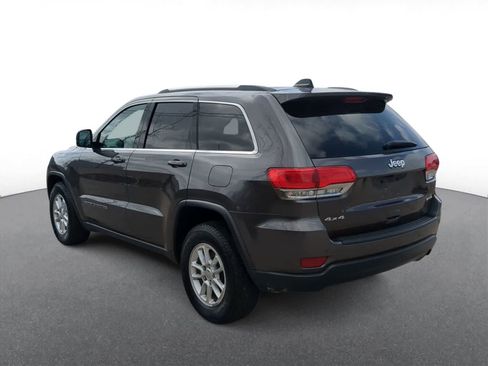 Used 2019 Jeep Grand Cherokee Laredo AWD/4WD image 6
