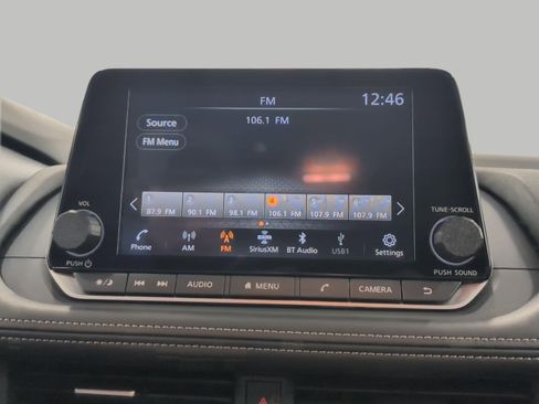 Used 2025 Nissan Rogue SV AWD/4WD image 7