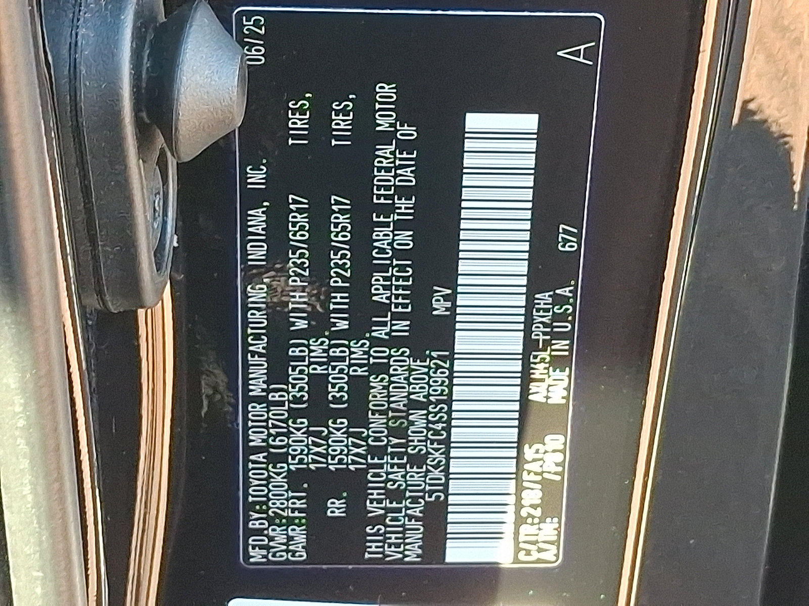 Certified 2025 Toyota Sienna LE AWD/4WD image 28