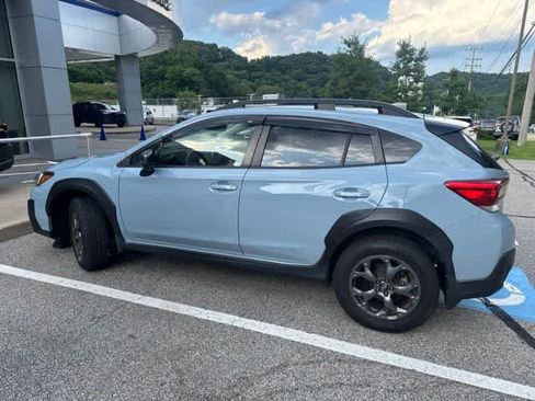 Used 2021 Subaru Crosstrek 2.5i Sport w/ Moonroof Package AWD/4WD image 3