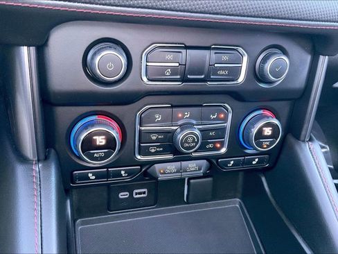 Used 2024 Chevrolet Tahoe RST w/ Luxury Package image 32