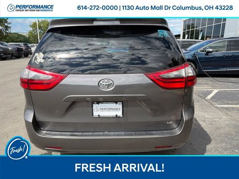 Used 2020 Toyota Sienna LE FWD image 9