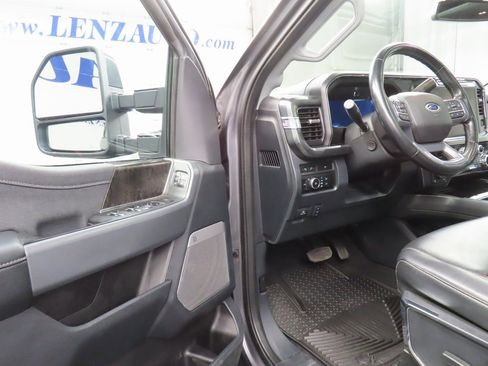 Used 2023 Ford F250 Lariat w/ Lariat Ultimate Package image 46