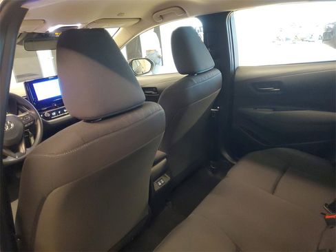 Certified 2023 Toyota Corolla LE image 11