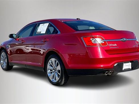 Used 2010 Ford Taurus Limited image 4