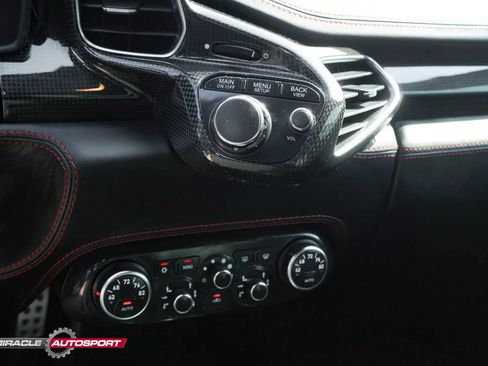 Used 2011 Ferrari 458 Italia Coupe RWD image 32