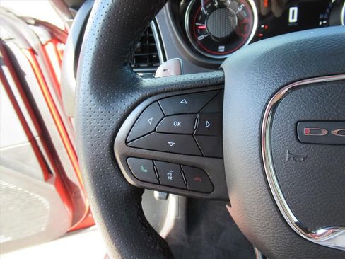 Certified 2022 Dodge Challenger R/T image 15