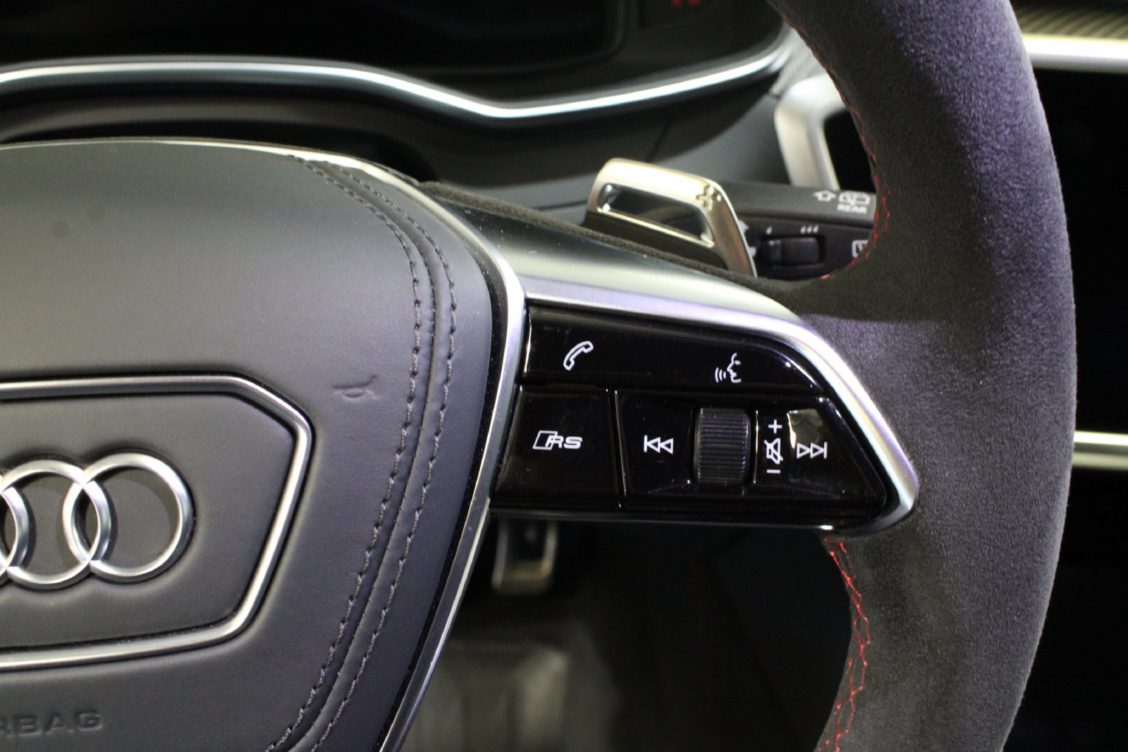 Used 2025 Audi RS 6 performance AWD/4WD image 30