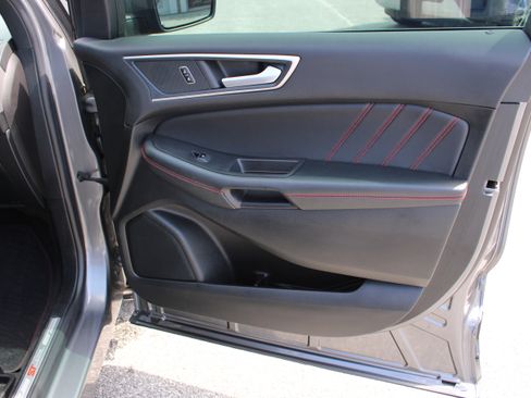 Used 2023 Ford Edge ST-Line AWD/4WD image 16
