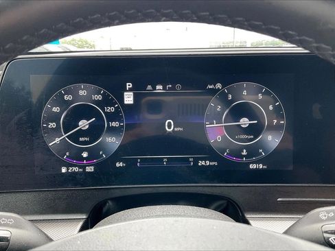 Used 2025 Kia Sportage SX FWD image 24