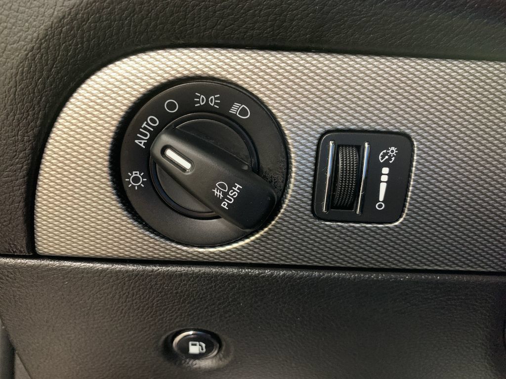 Used 2018 Dodge Durango GT AWD/4WD image 27