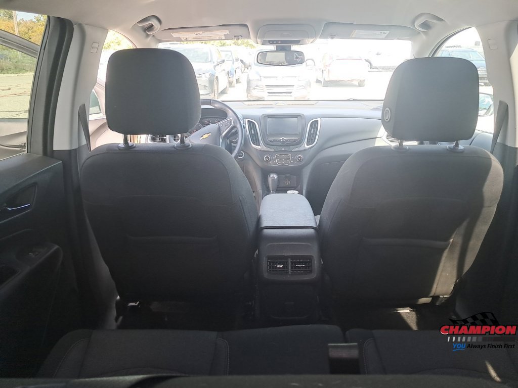 Used 2018 Chevrolet Equinox LT FWD image 26