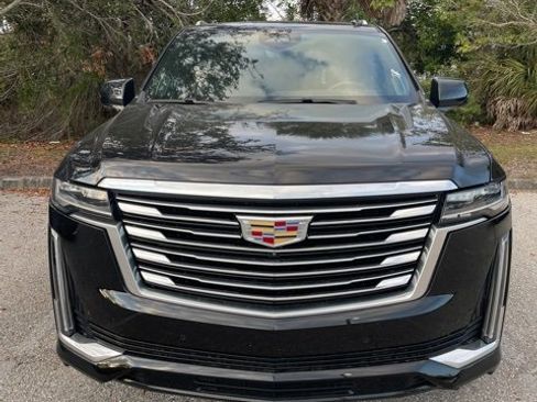 Used 2023 Cadillac Escalade Premium Luxury Platinum image 6