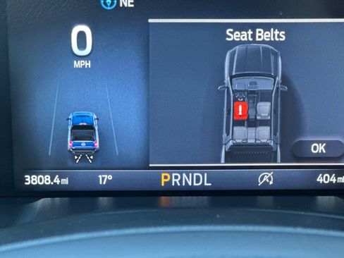 Used 2025 Ford Maverick XL w/ Equipment Group 102A image 24