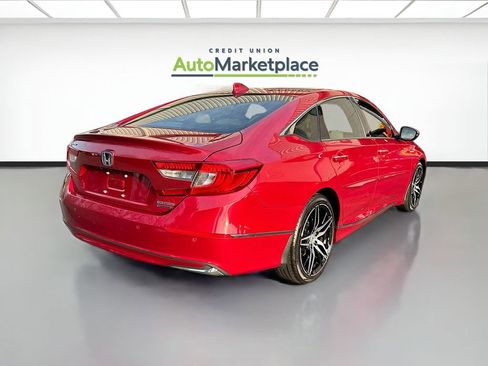 Used 2022 Honda Accord Touring image 6