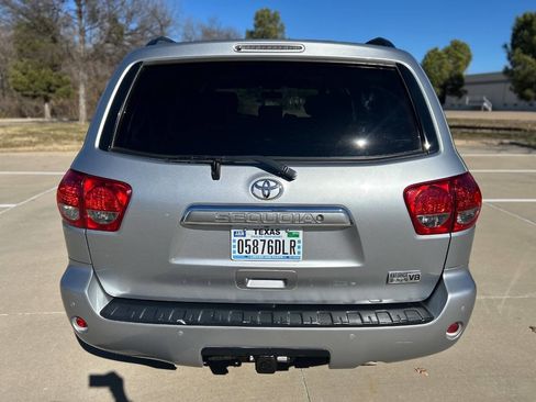 Used 2016 Toyota Sequoia Limited image 7