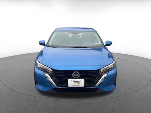 Used 2025 Nissan Sentra SV image 4