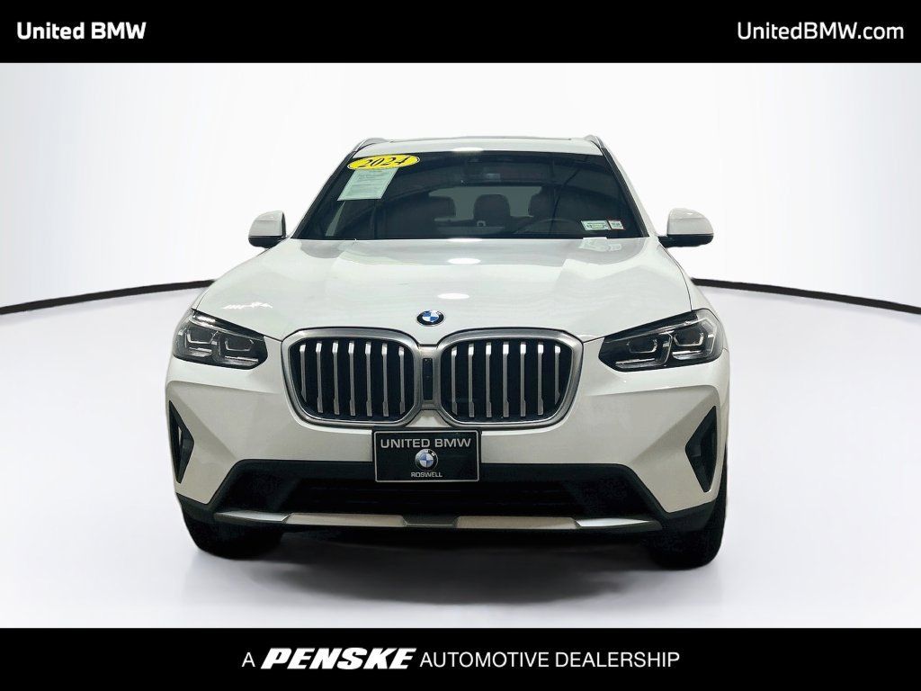 Certified 2024 BMW X3 xDrive30i w/ Premium Package AWD/4WD image 2
