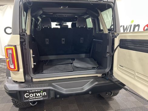 Used 2025 Ford Bronco Badlands AWD/4WD image 15