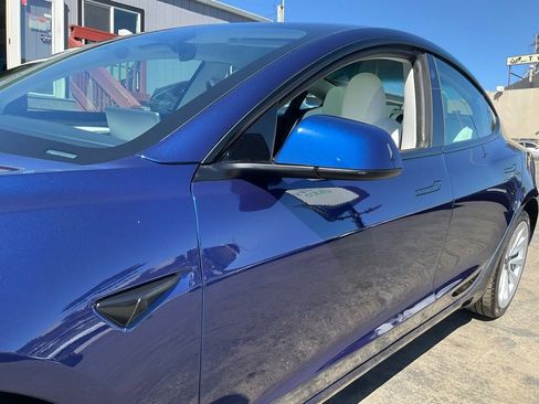 Used 2023 Tesla Model 3 Standard Range image 94