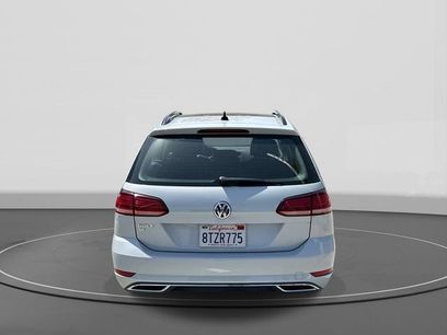 Used 2019 Volkswagen Golf SE