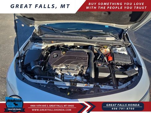 Used 2018 Chevrolet Malibu LT image 16