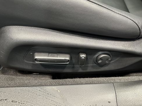 Certified 2025 Honda Accord EX-L image 16