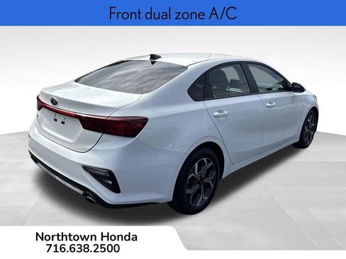 Used 2019 Kia Forte LXS FWD image 3