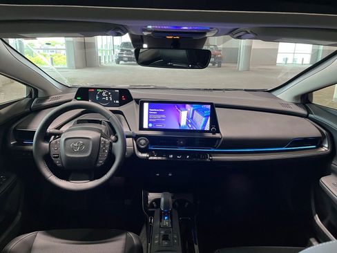 New 2026 Toyota Prius Plug-In Hybrid FWD image 36