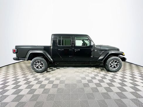 New 2026 Jeep Gladiator Sport image 11
