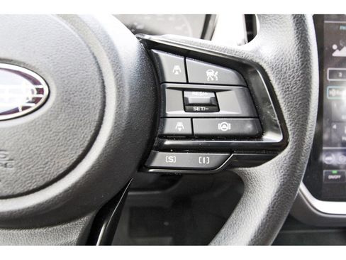Certified 2025 Subaru Crosstrek 2.5i Premium AWD/4WD image 16
